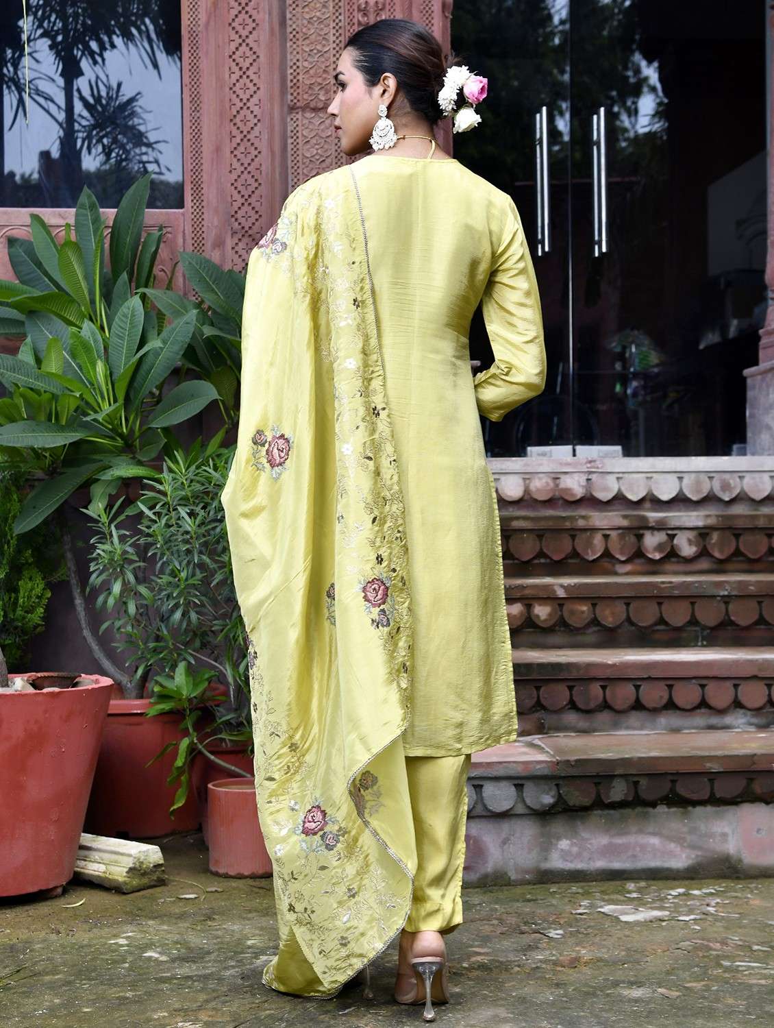 women three quarter sleeve kurta pant with dupatta set - 22068512 -  Standard Image - 2