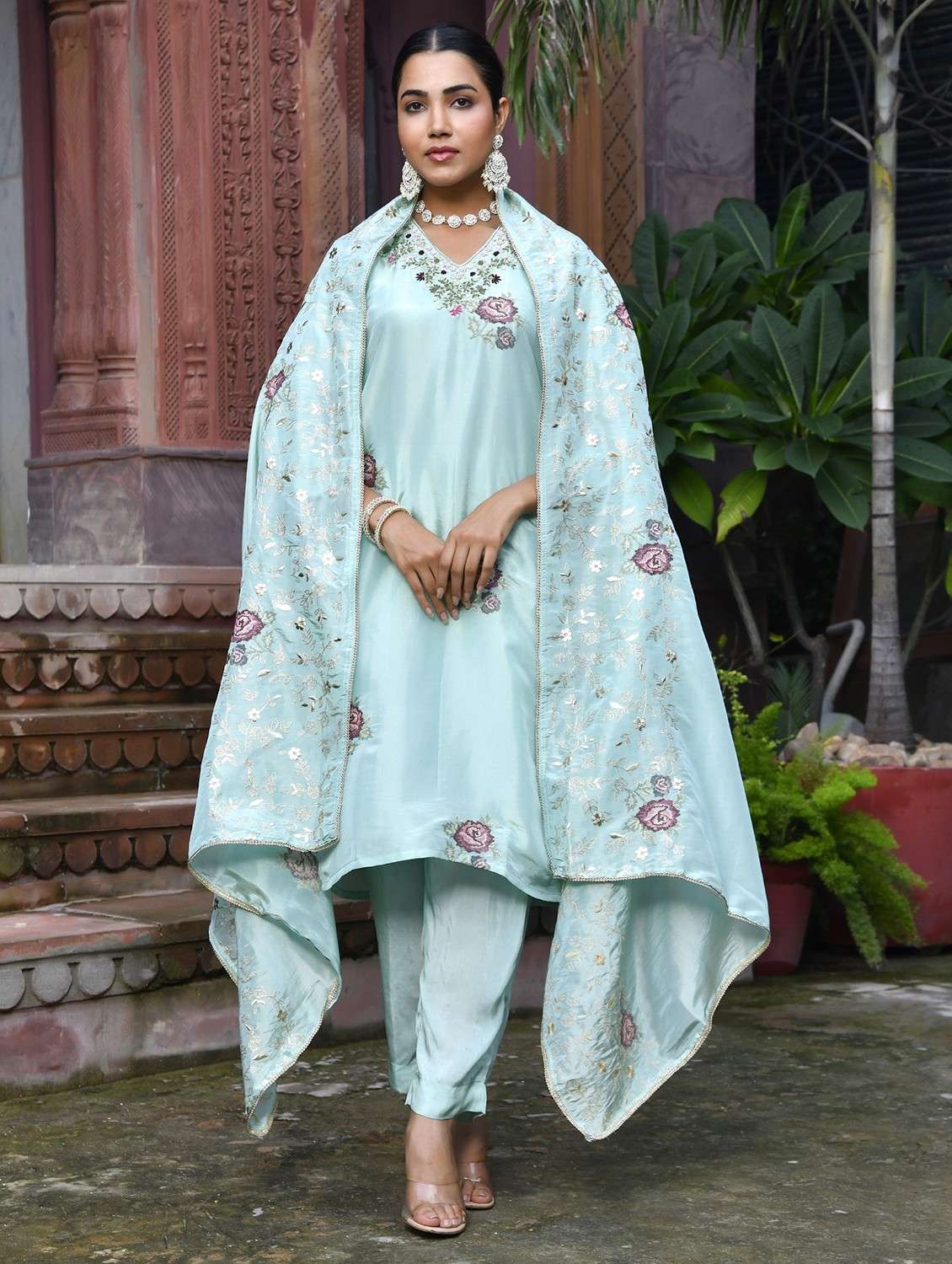 women three quarter sleeve kurta pant with dupatta set - 22068513 -  Standard Image - 2