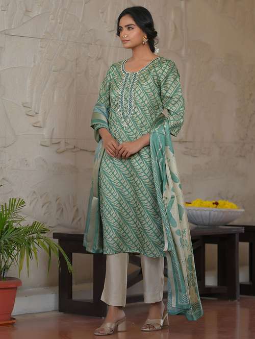 women three quarter sleeve kurta pant with dupatta set - 22068515 - Standard Image - 0