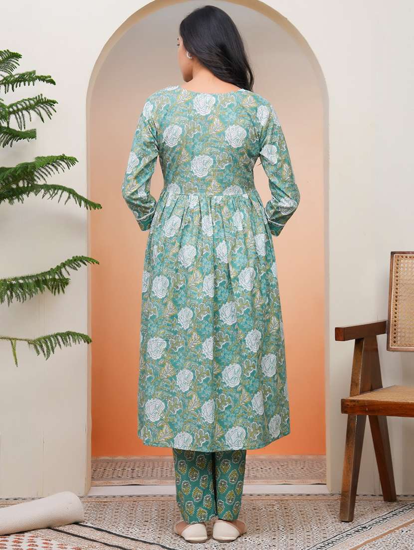 women three quarter sleeve kurta pant with dupatta set - 22068529 - Standard Image - 2
