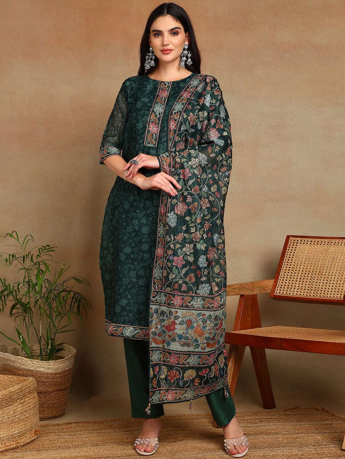 women three quarter sleeve kurta pant with dupatta set
