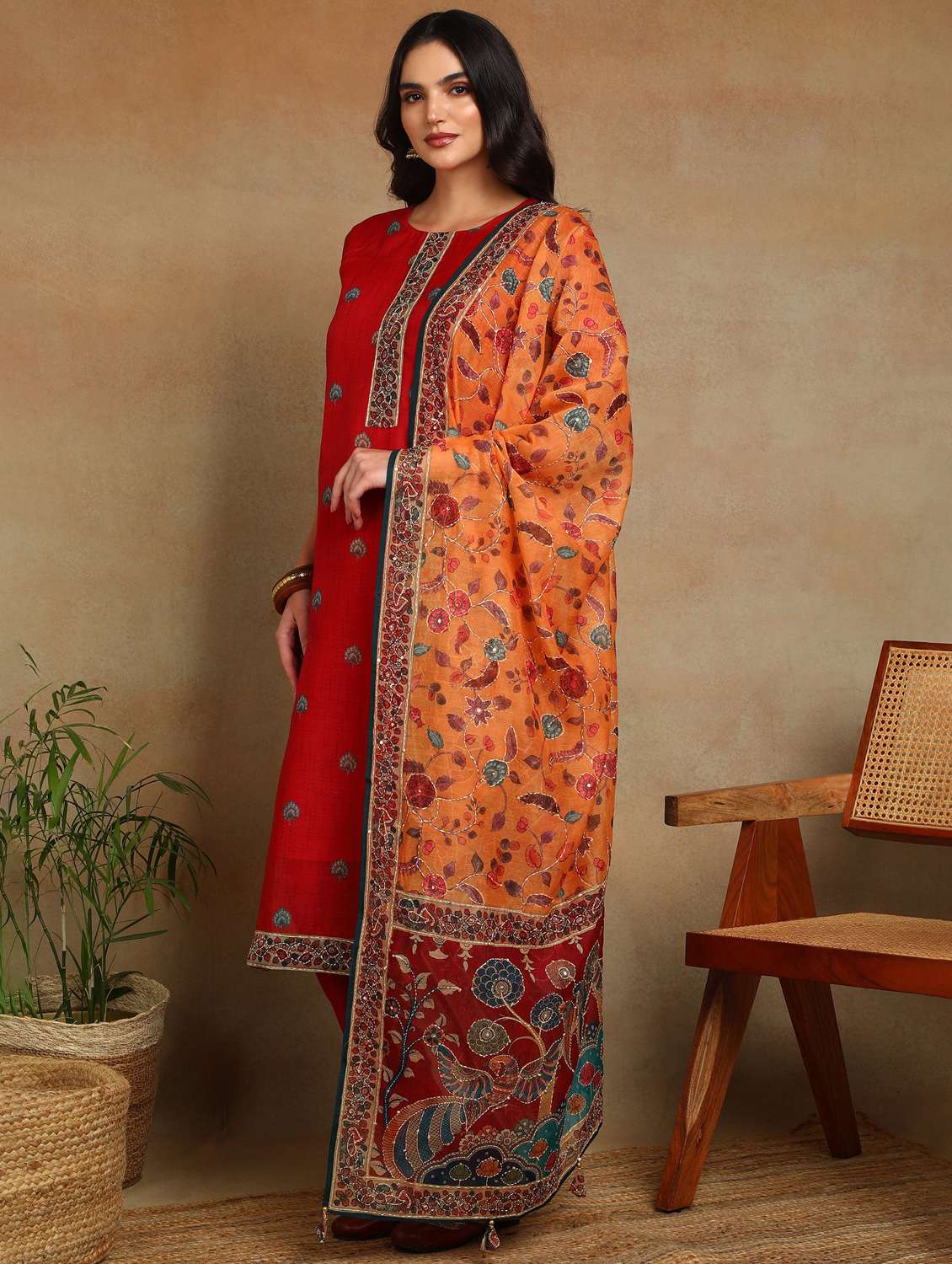 women three quarter sleeve kurta pant with dupatta set - 22068575 - Standard Image - 2