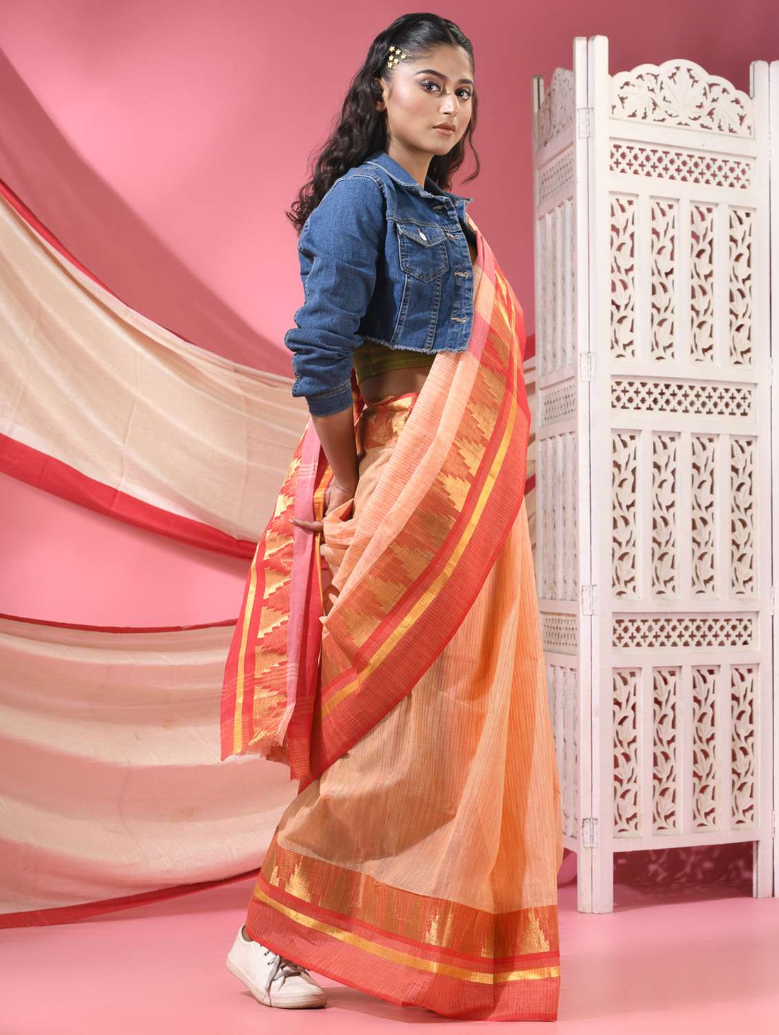 women self design handloom saree - 22068609 -  Standard Image - 2