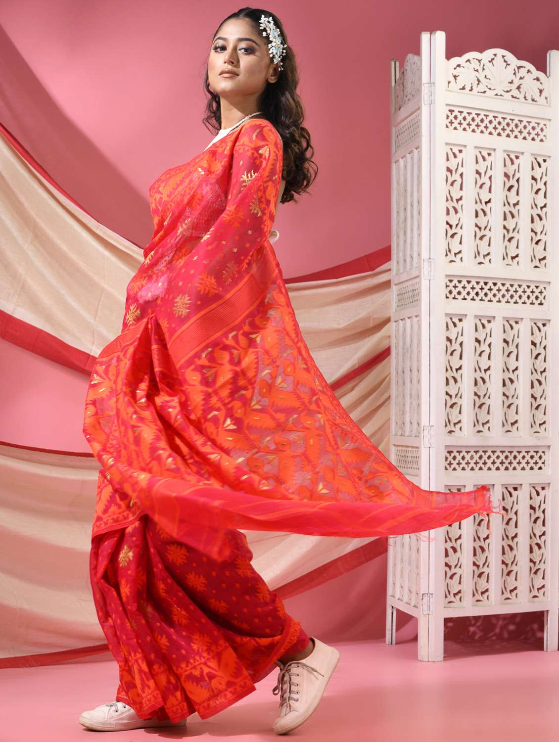 women self design jamdani saree - 22068615 -  Standard Image - 2