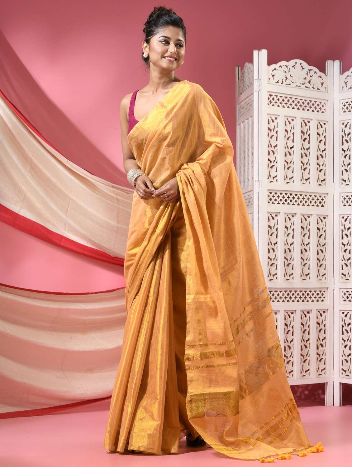 women solid tussar silk saree with blouse