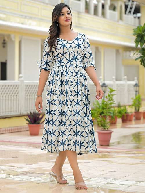 women printed puff sleeve fit & flare dress - 22069139 -  Standard Image - 0