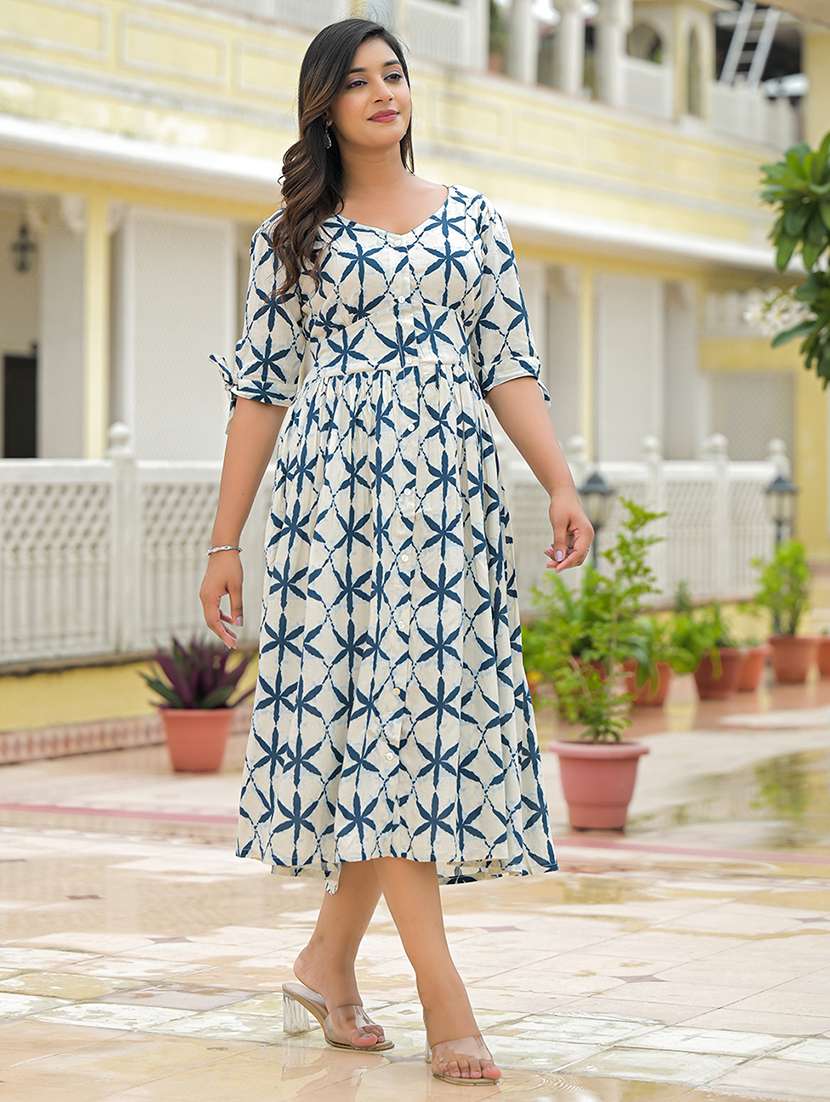 women printed puff sleeve fit & flare dress