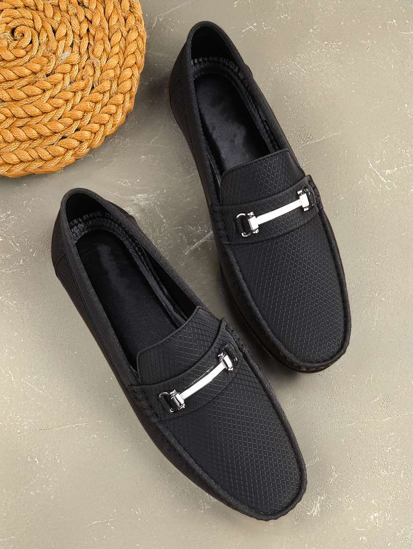 men black slip on loafer