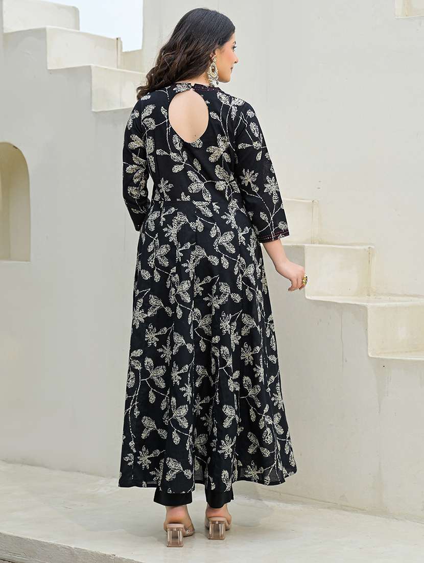 women printed three quarter sleeve kurta pant with dupatta set - 22069213 -  Standard Image - 2