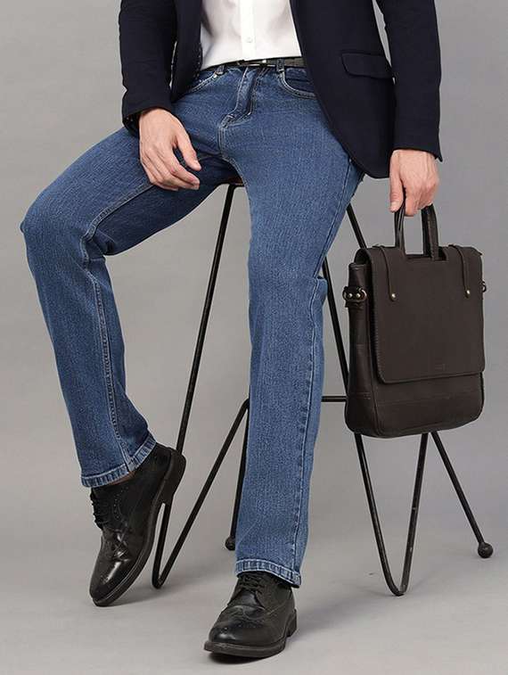men solid mid rise straight fit jean