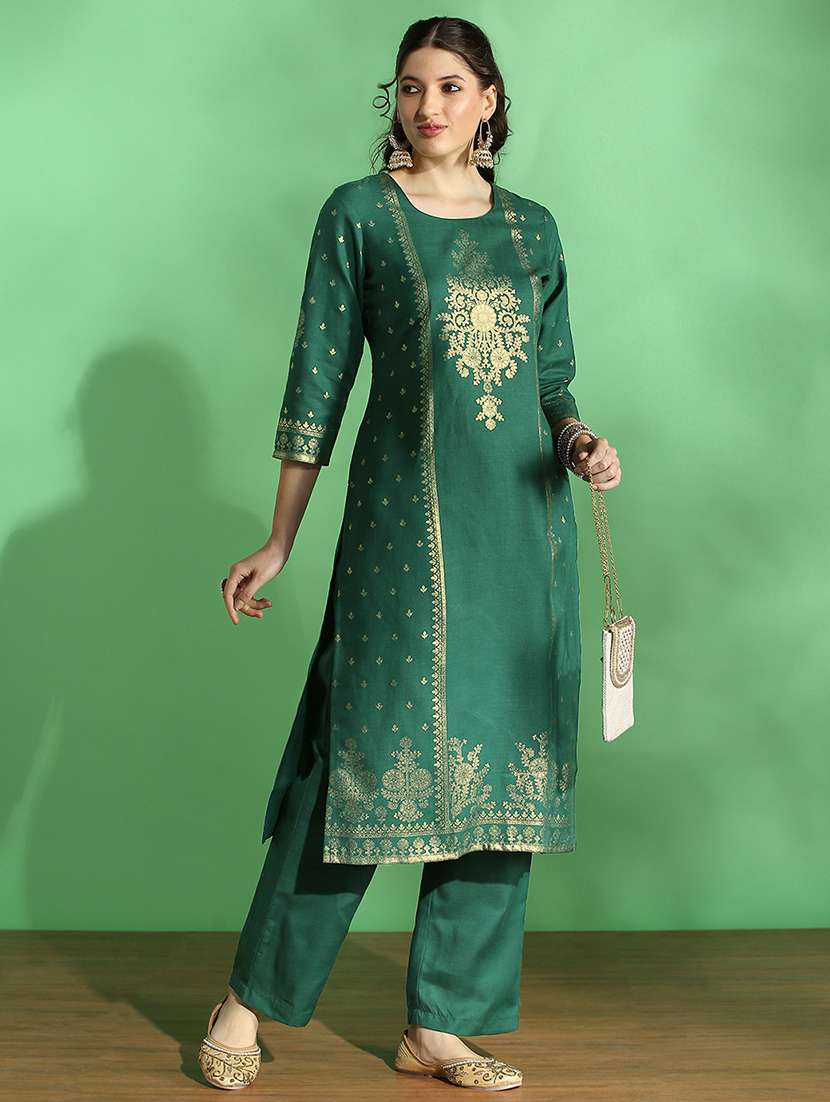 globus women green round neck ethnic foil print straight festive kurta & pant set