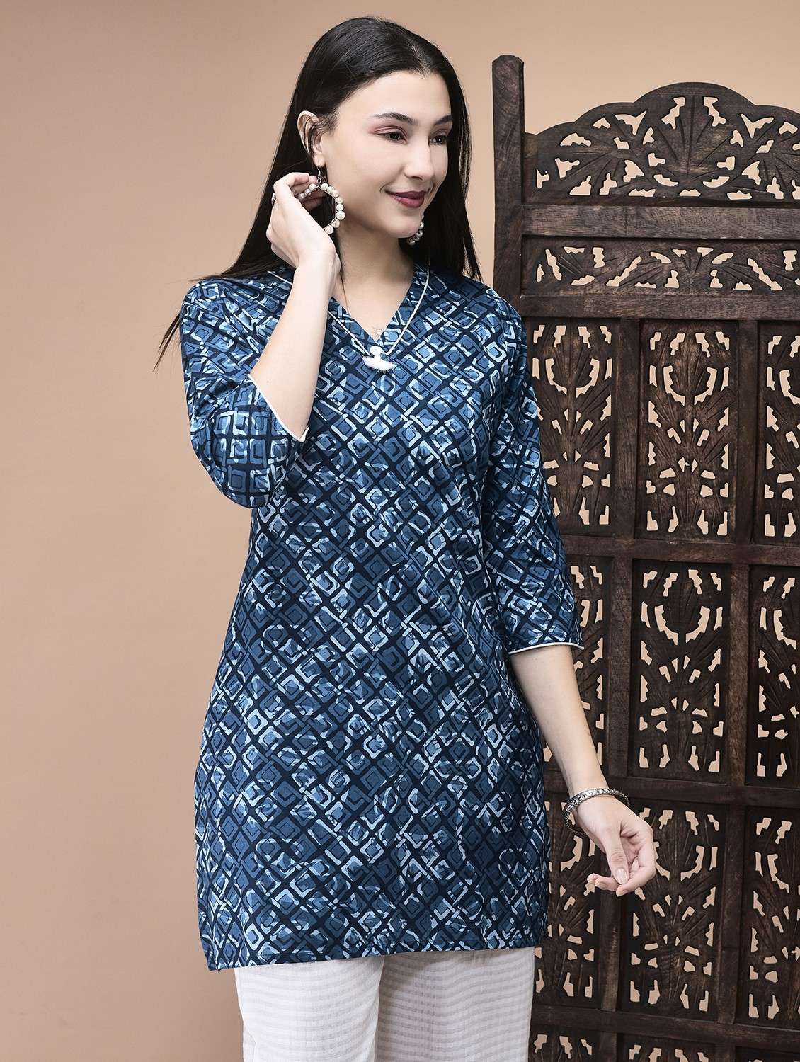 women printed three quarter sleeve kurti - 22070693 - Standard Image - 2