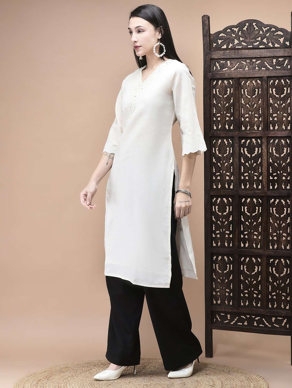 women solid with work three quarter sleeve straight kurta - 22070839 - Standard Image - 2