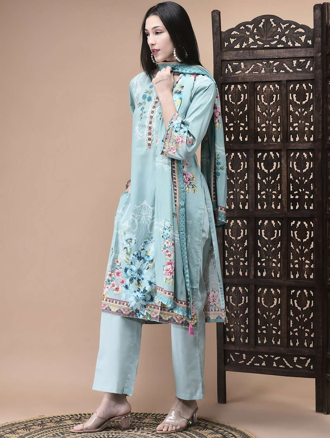 women floral three quarter sleeve kurta pant with dupatta set - 22070843 -  Standard Image - 2