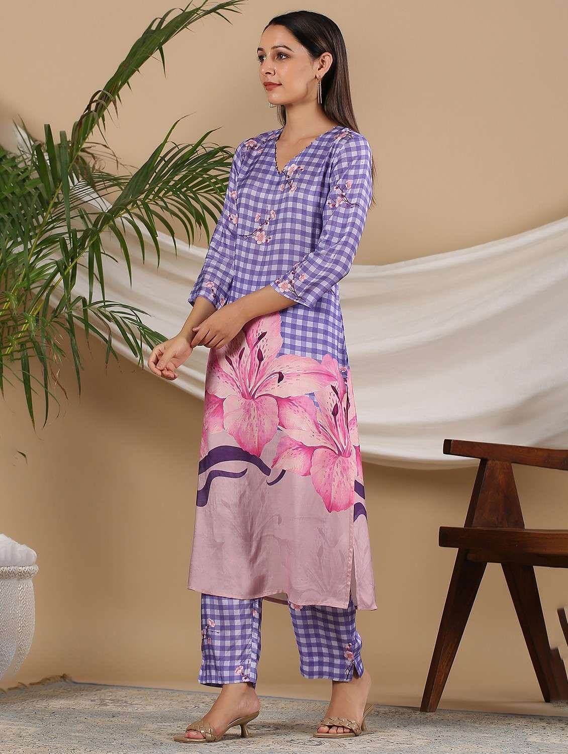 women printed three quarter sleeve kurta pant set - 22071163 - Standard Image - 2