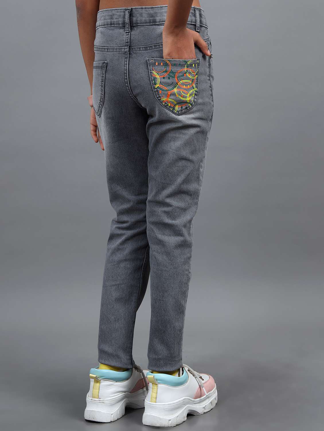 girls solid mid rise slim fit jean - 22071273 -  Standard Image - 2