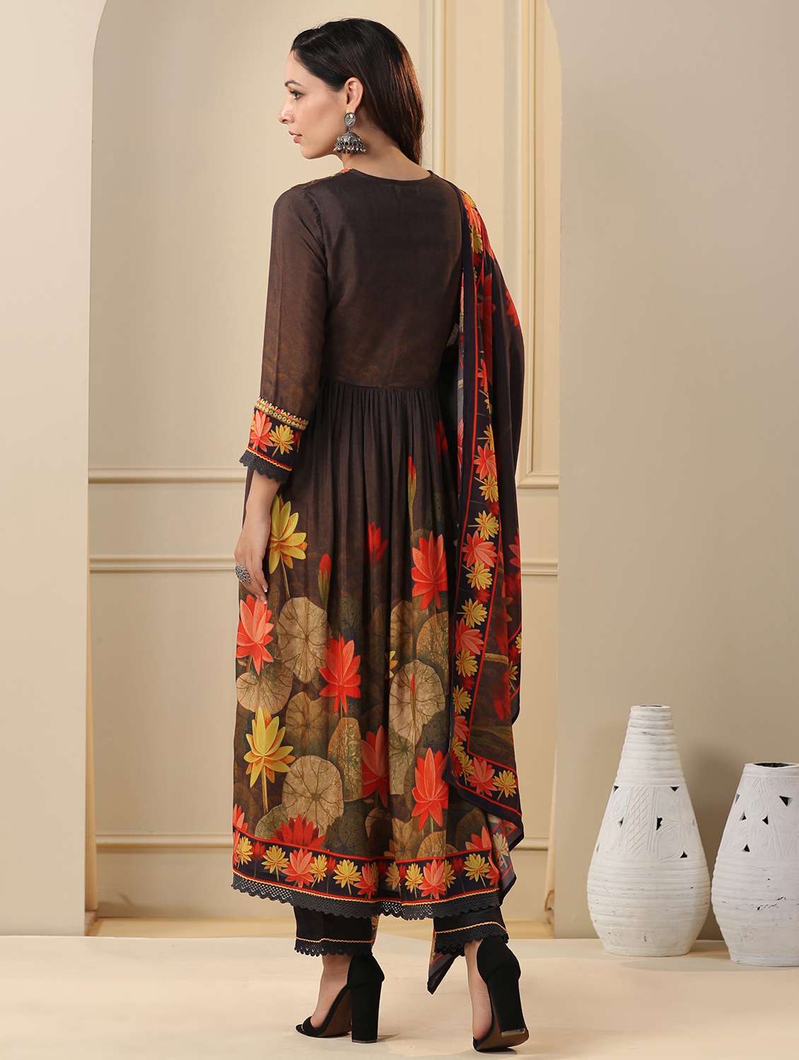 women printed three quarter sleeve kurta pant with dupatta set - 22071537 - Standard Image - 2