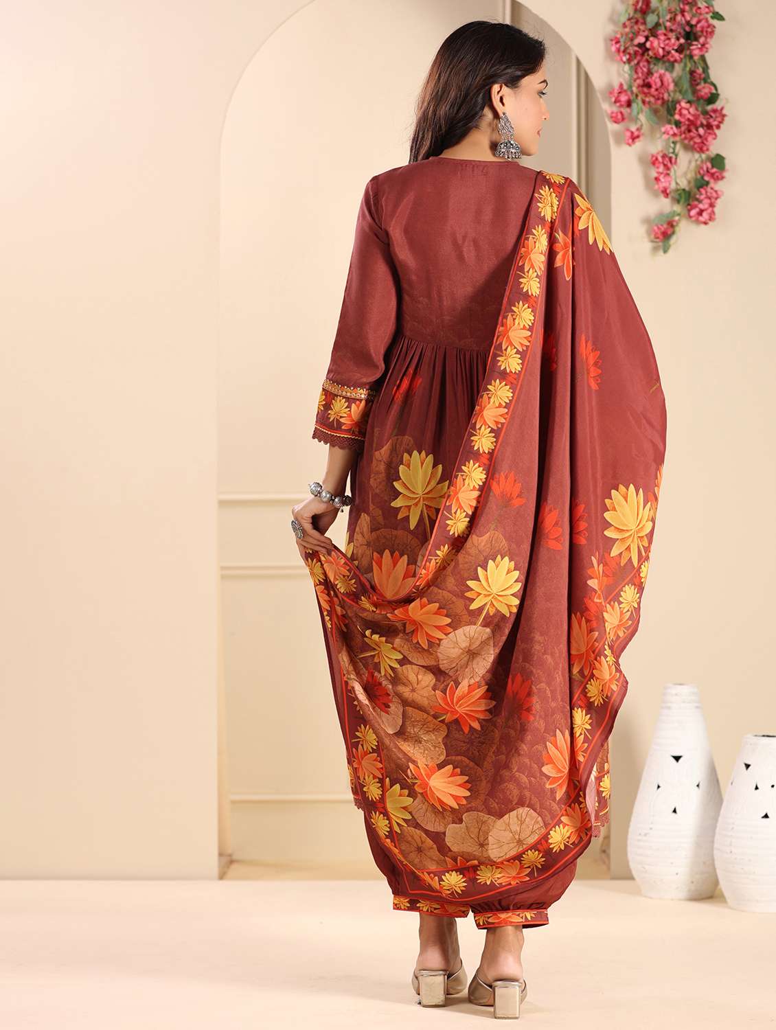 women printed three quarter sleeve kurta pant with dupatta set - 22071538 - Standard Image - 2