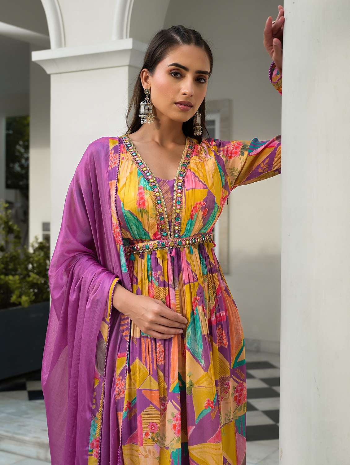 women long sleeve kurta pant with dupatta set - 22071549 - Standard Image - 2