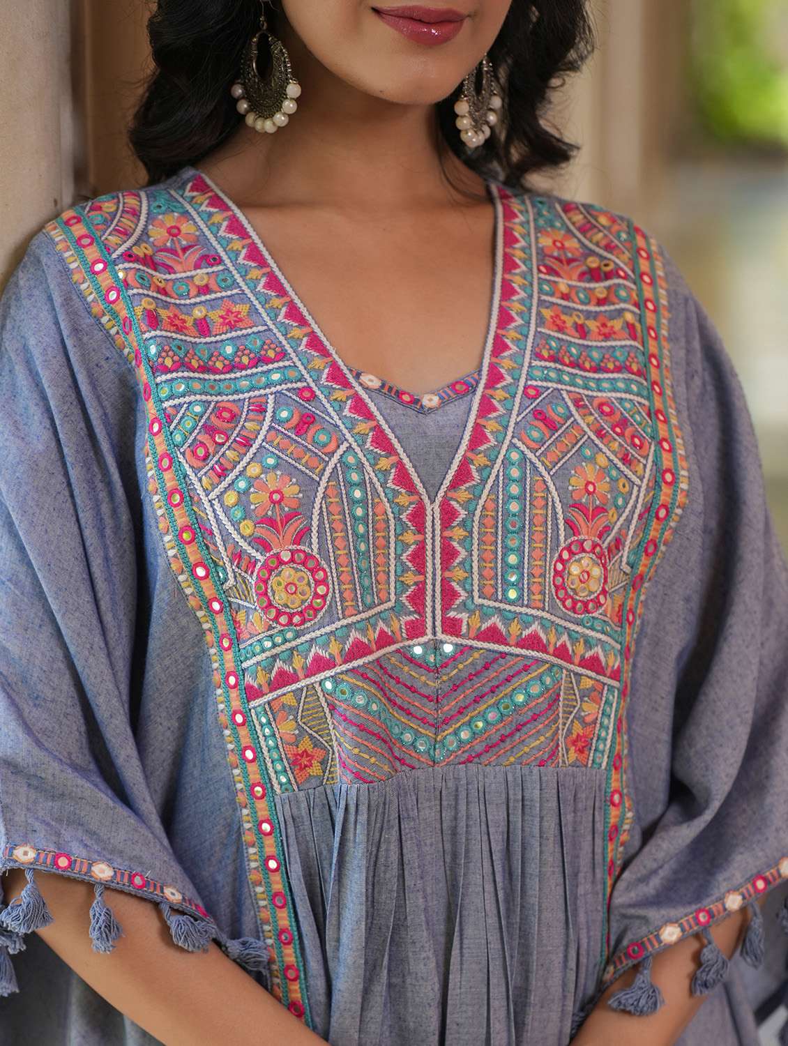 women embroidered kaftan and palazzo set - 22071565 - Standard Image - 2