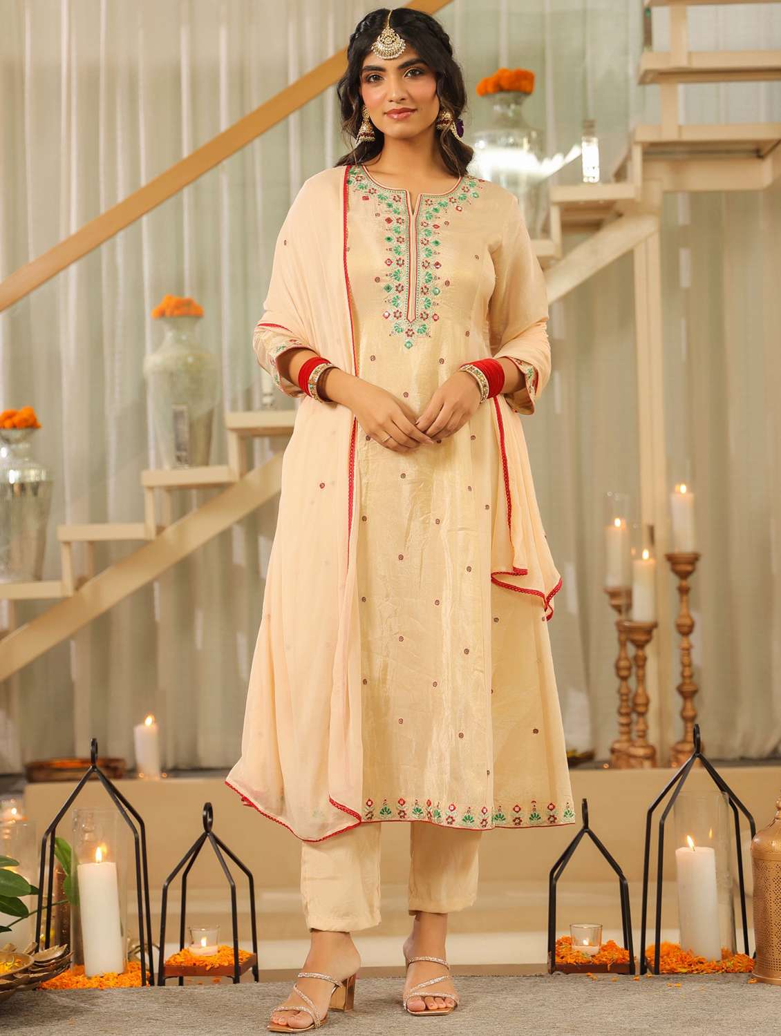 women solid with work three quarter sleeve kurta pant with dupatta set