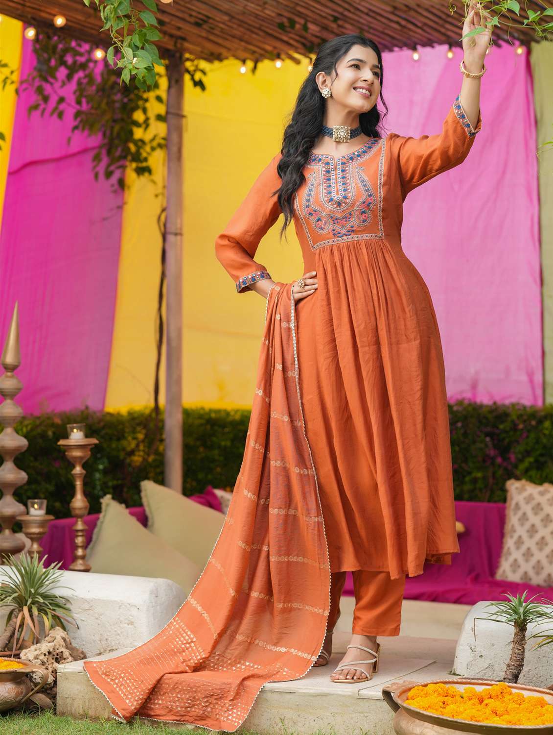 women solid with work three quarter sleeve kurta pant with dupatta set - 22072090 - Standard Image - 2