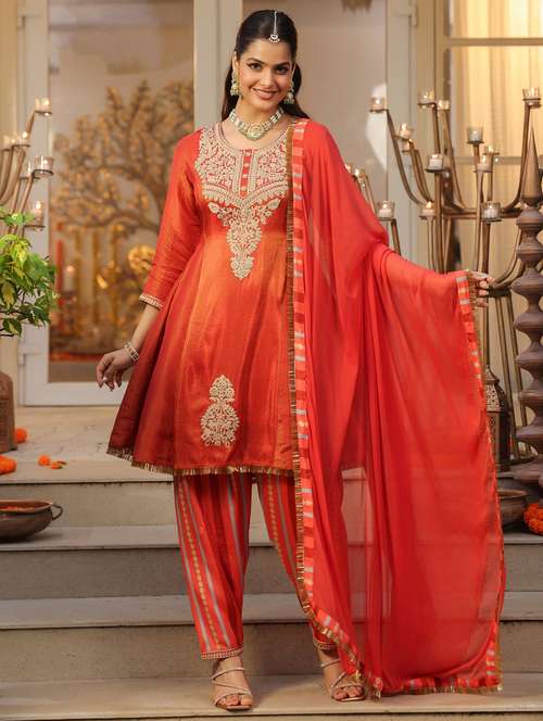 women solid with work three quarter sleeve kurta salwar with dupatta set - 22072101 -  Standard Image - 0