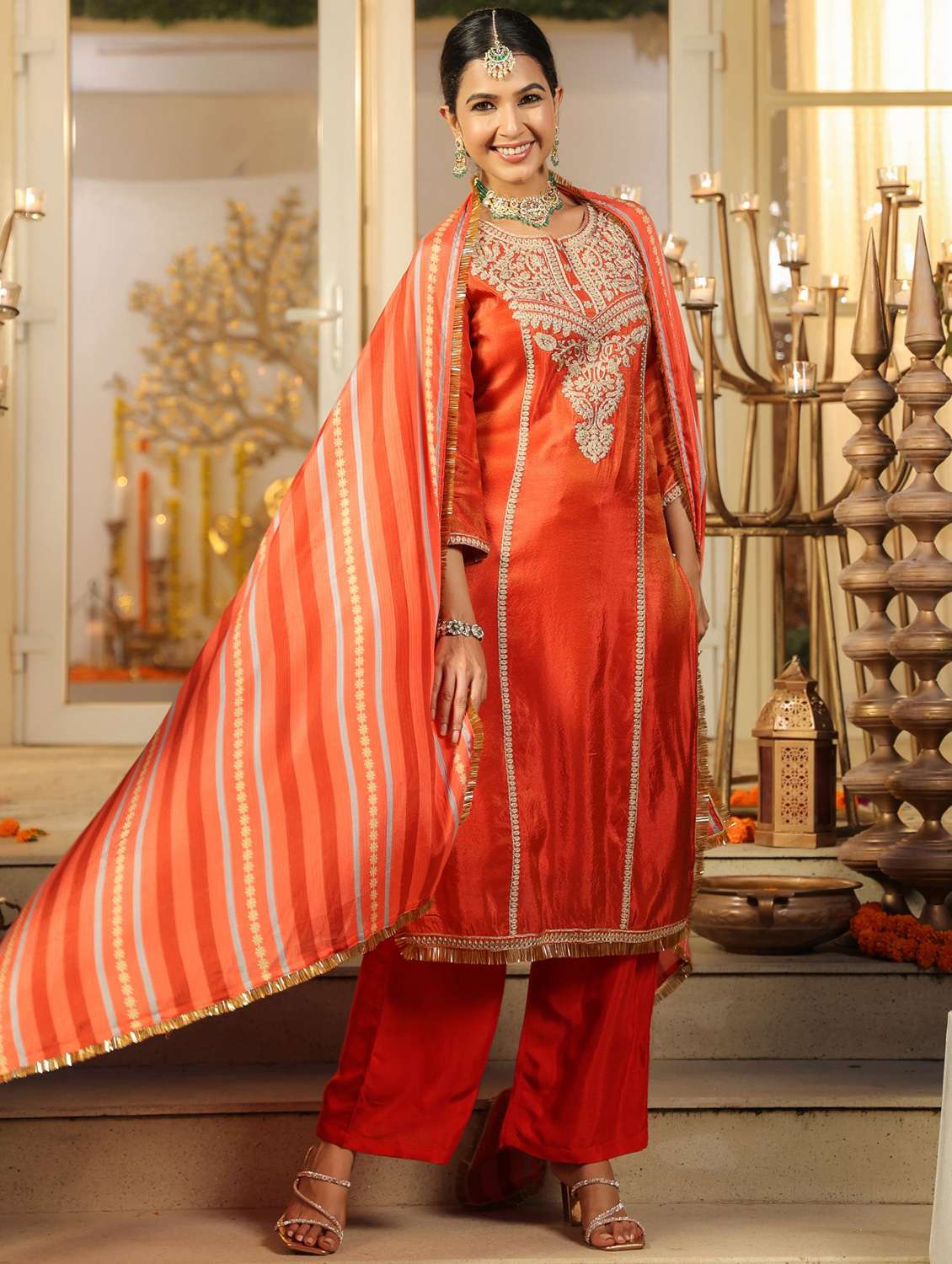 women solid with work three quarter sleeve kurta pant with dupatta set - 22072102 -  Standard Image - 2