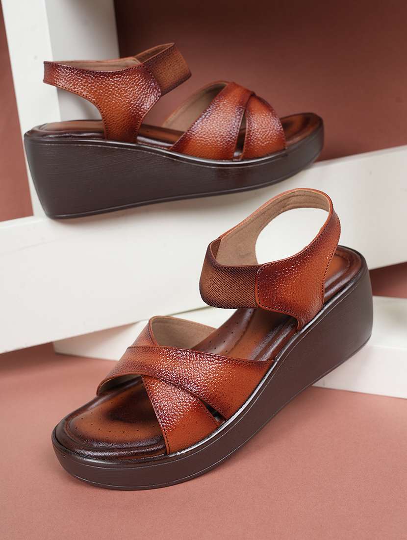 women solid back strap wedges - 22072132 - Zoom Image - 0