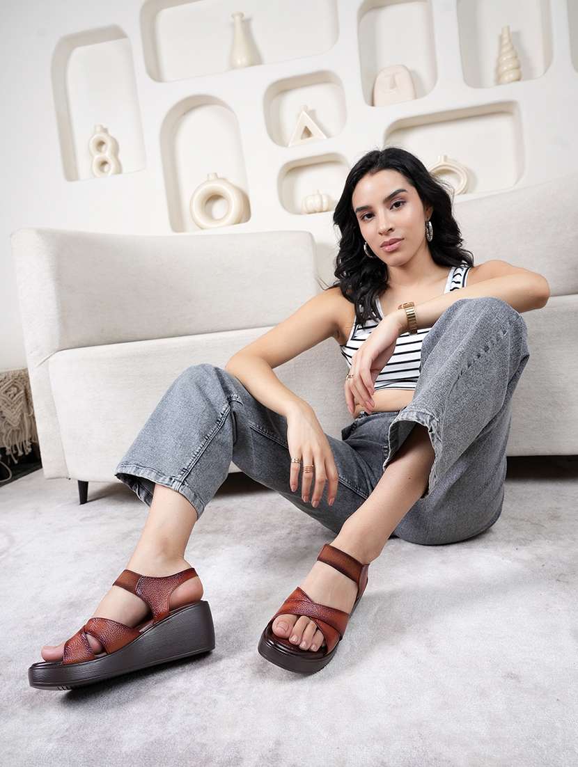 women solid back strap wedges - 22072132 - Standard Image - 2