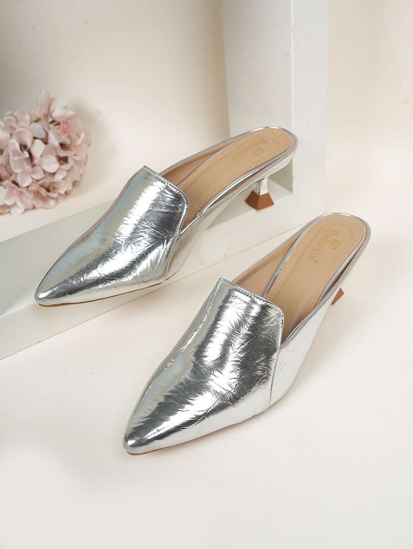 women solverslip on mule