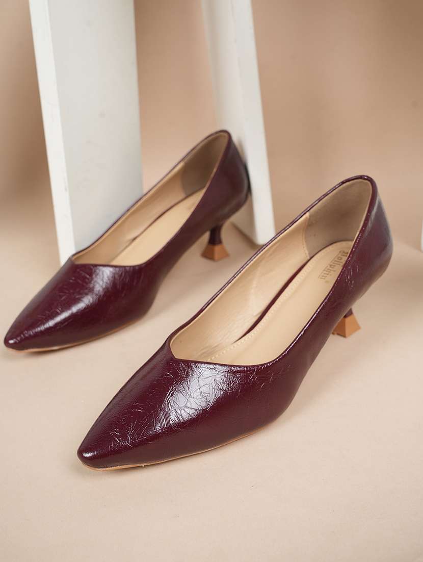 women maroon slip on pump - 22072180 - Zoom Image - 0