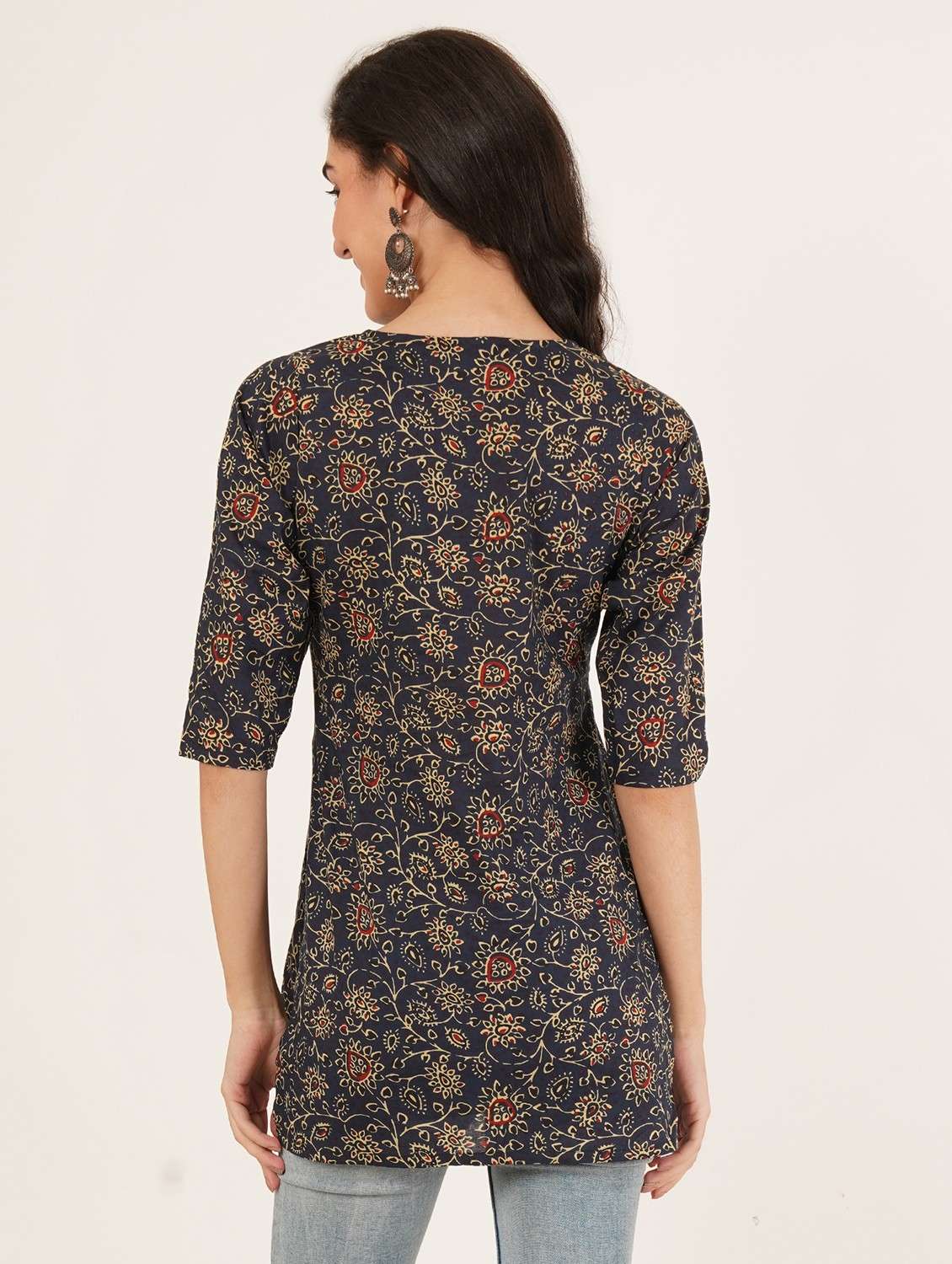 women printed three quarter sleeve straight kurti - 22072473 - Standard Image - 2