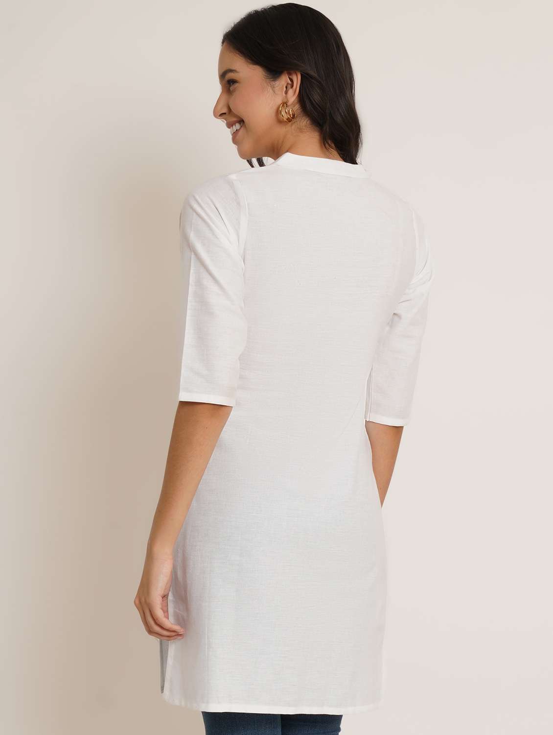 women solid three quarter sleeve straight kurti - 22072565 -  Standard Image - 2