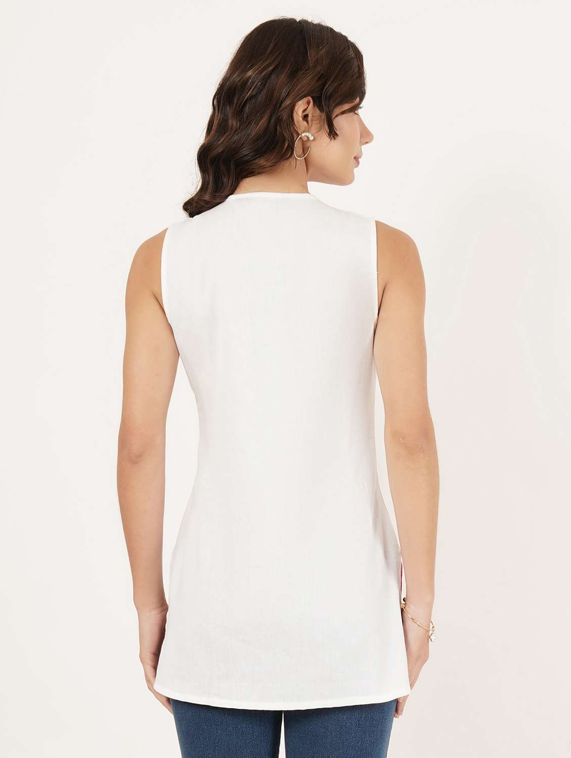 women solid with work sleeveless straight kurti - 22072599 -  Standard Image - 2