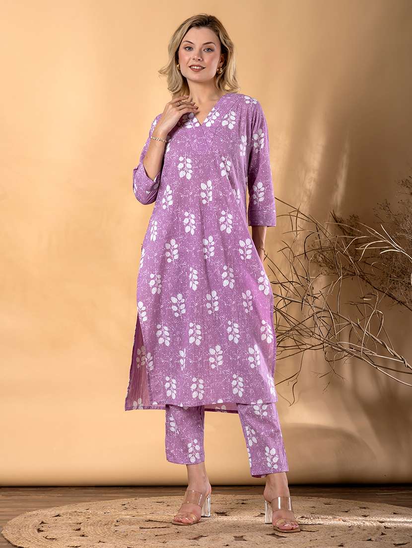 women printed three quarter sleeve kurta pant set - 22072877 -  Standard Image - 2