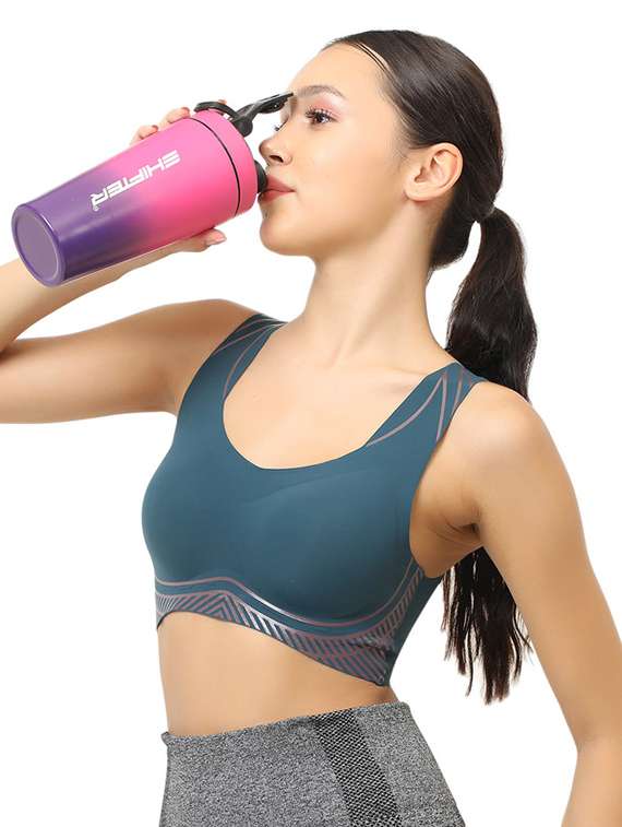 women solid lightly padded sports bra - 22072898 -  Standard Image - 2