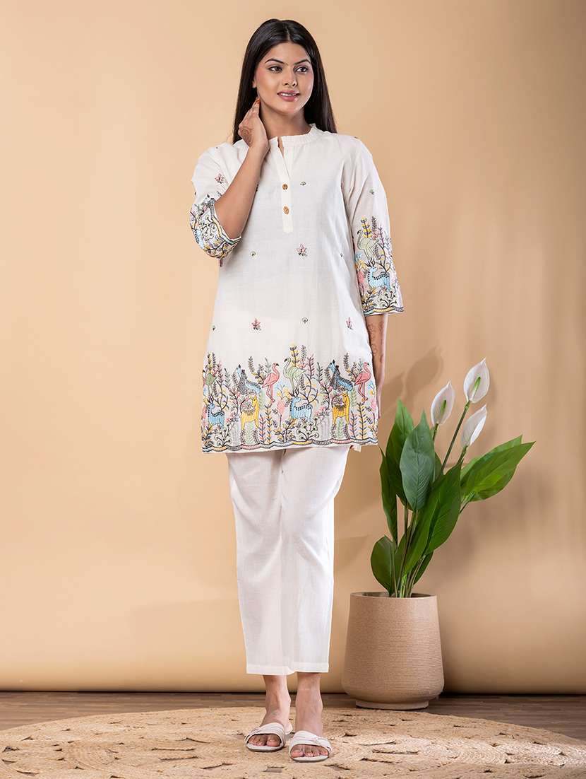 women three quarter sleeve ethnic co-ord set - 22072942 -  Standard Image - 2