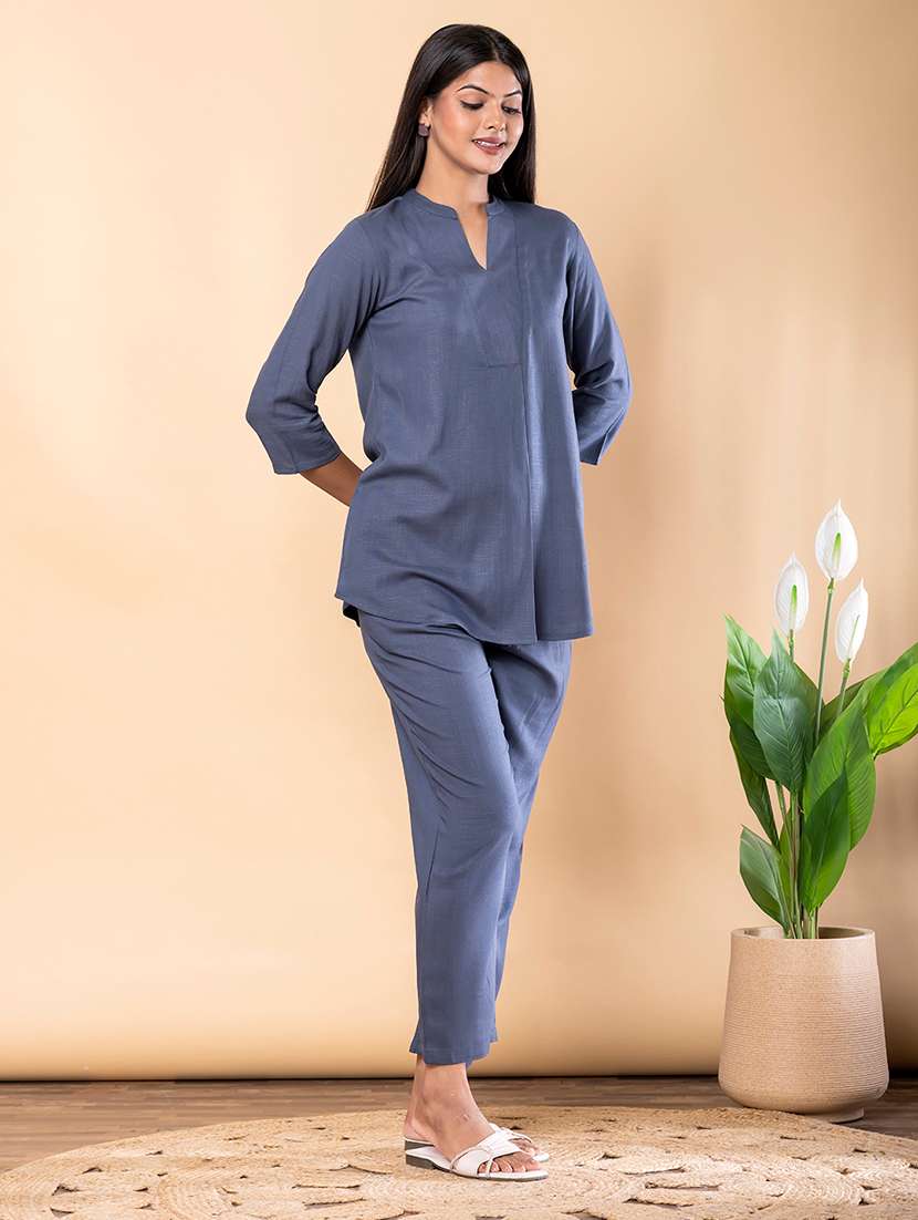 women solid three quarter sleeve ethnic co-ord set - 22072944 -  Standard Image - 2