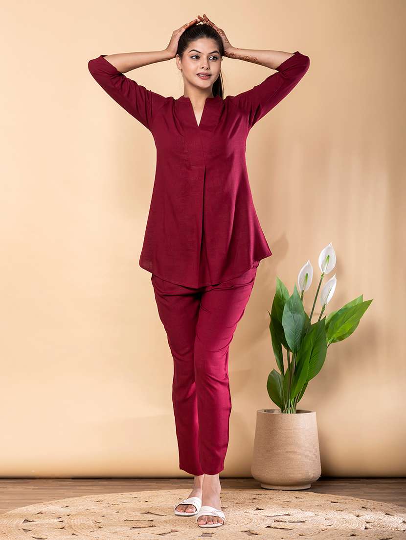 women solid three quarter sleeve ethnic co-ord set - 22072945 -  Standard Image - 2