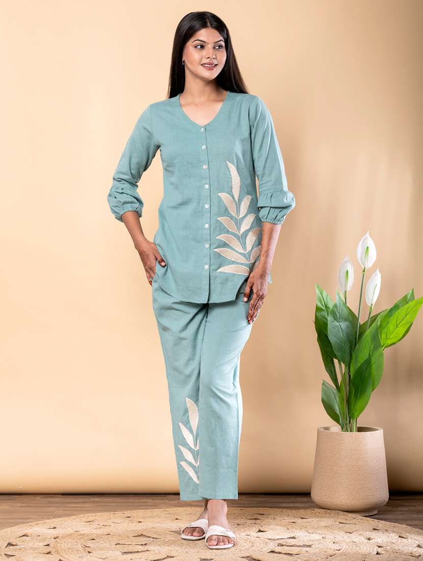 women three quarter sleeve ethnic co-ord set - 22072949 -  Standard Image - 2