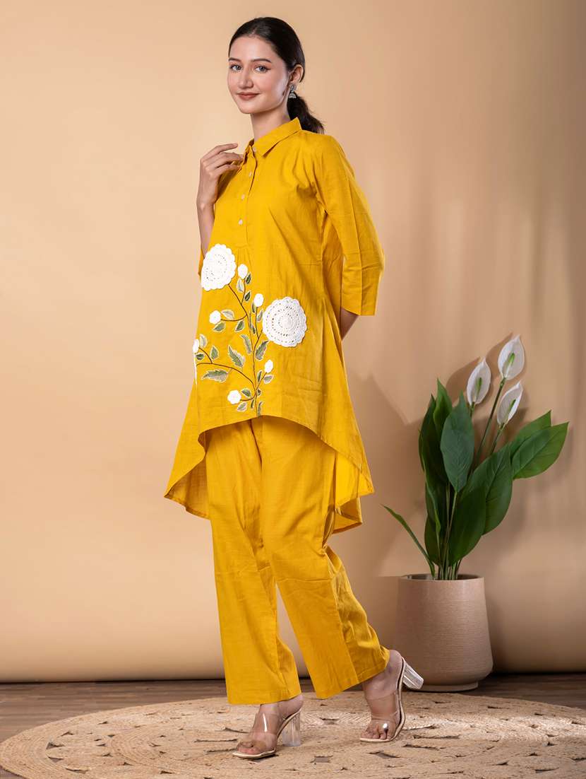 women three quarter sleeve ethnic co-ord set - 22072951 -  Standard Image - 2