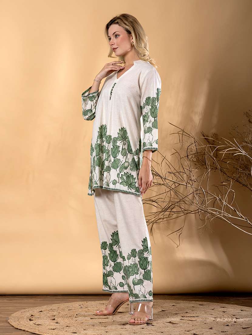 women three quarter sleeve ethnic co-ord set - 22072960 - Standard Image - 2