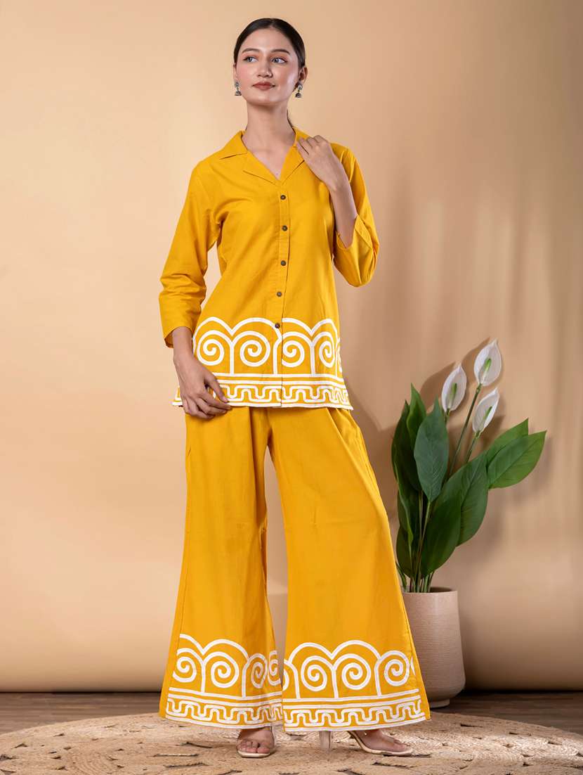 women three quarter sleeve ethnic co-ord set - 22072962 -  Standard Image - 2