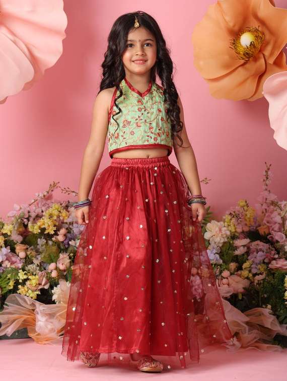girls embroidered sleveeless lehenga choli set - 22073000 - Standard Image - 2