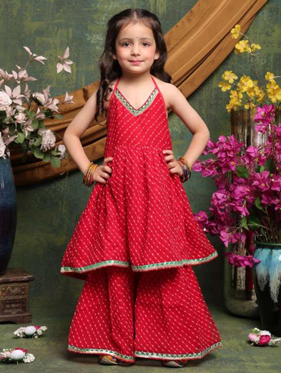 girls printed sleeveless kurta and sharara set - 22073047 - Standard Image - 2