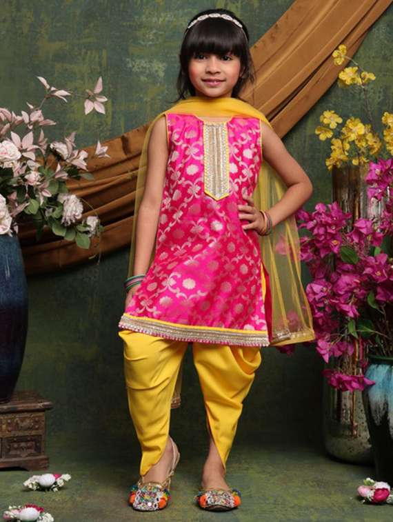 girls self designed sleeveless kurta and dhoti set 