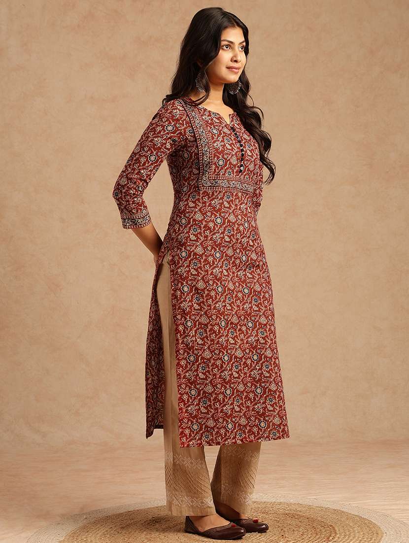 women floral three quarter sleeve straight kurta - 22073285 -  Standard Image - 2