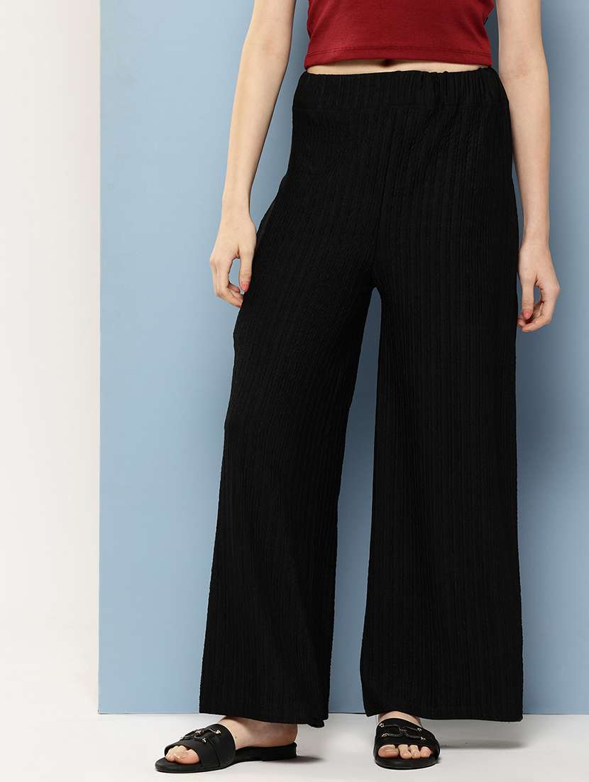 women solid mid rise flared palazzo