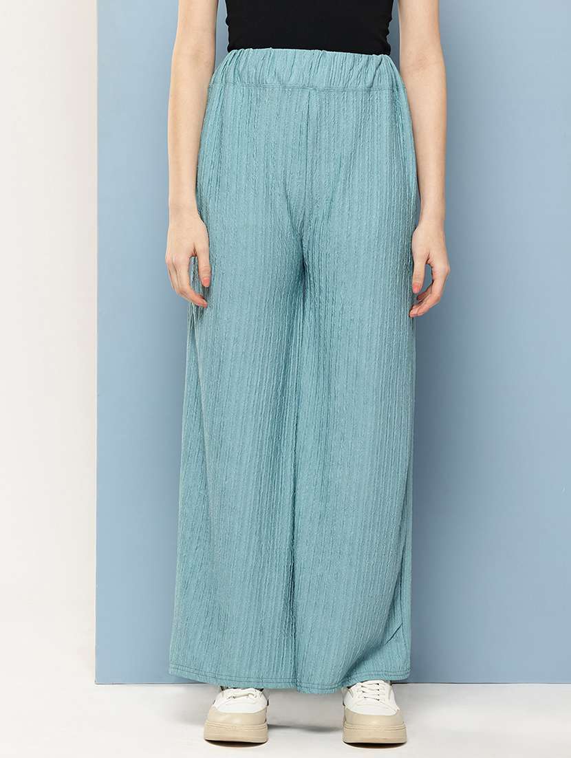 women solid mid rise flared palazzo